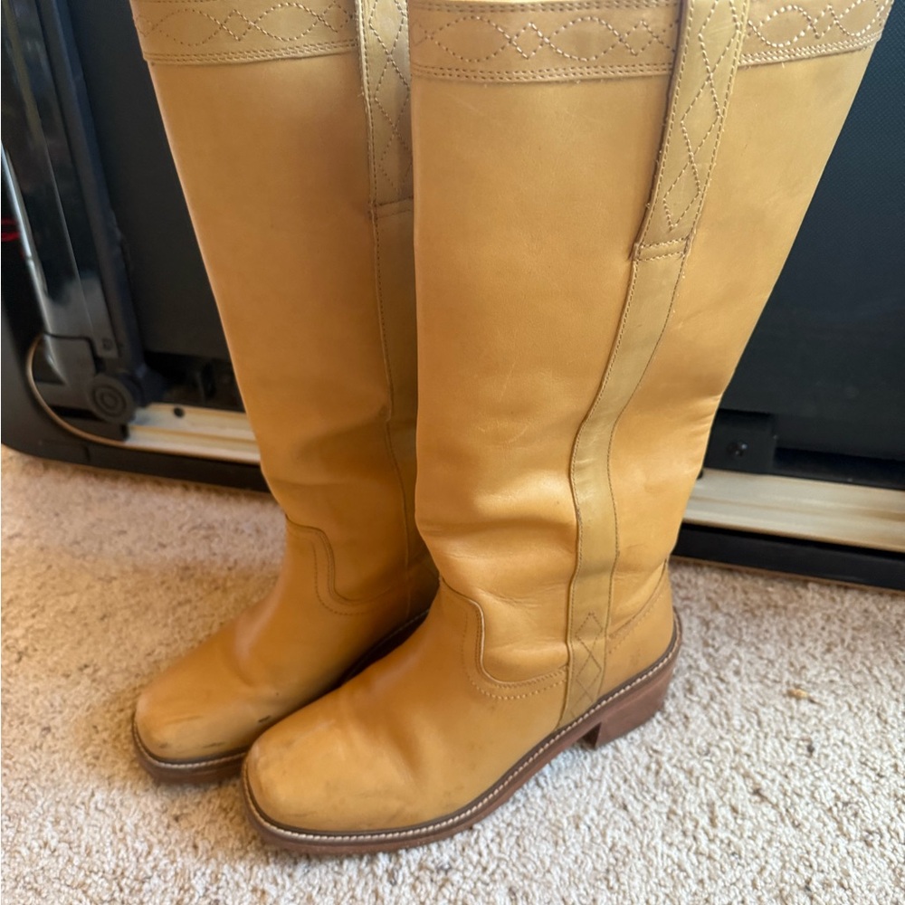 Women's Tan Leather Boots
